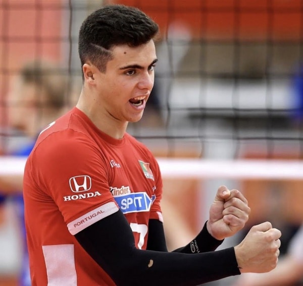 105775 297ff372 bc44 45f6 994c fdc1eb39ee01 c6a44229 e944 4c1d aaf4 c321fb65c2dc afonso