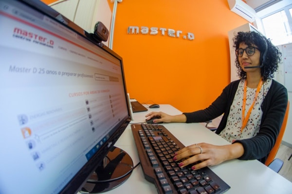 111431 master d cursos online 1