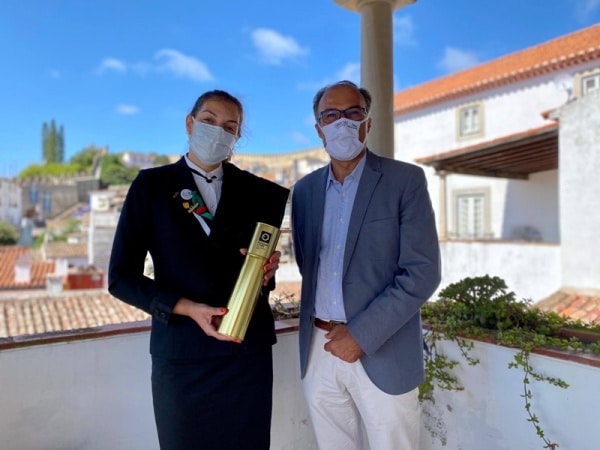 111998 moment1 111998 moment1