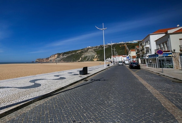 114043 estacionamento 114043 estacionamento