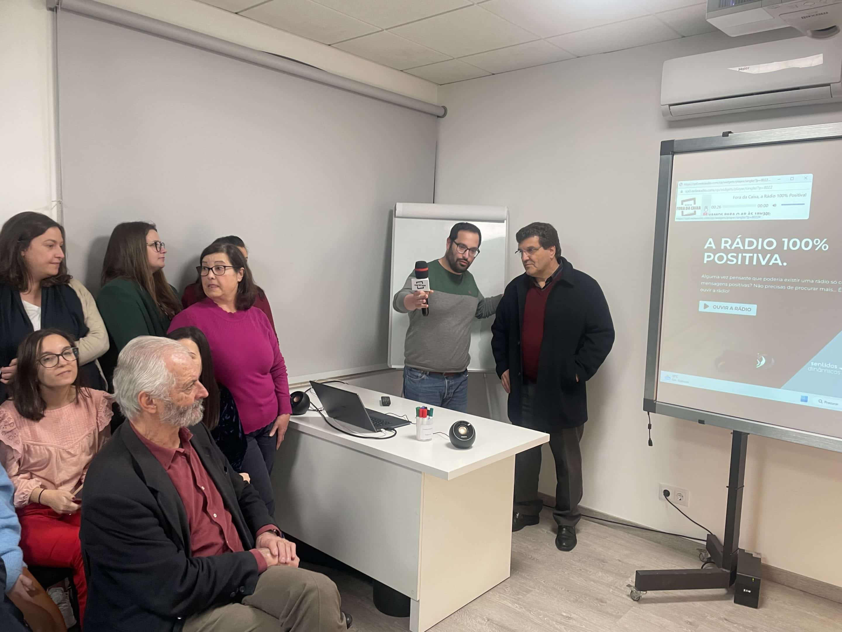 Radio Fora da Caixa (1)