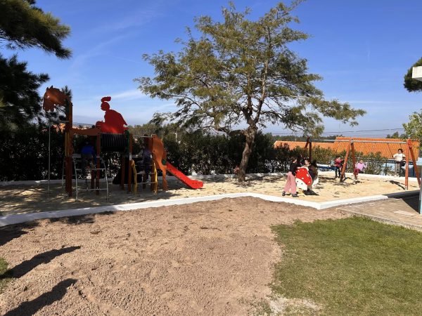 parqueinfantilreguengo1 parqueinfantilreguengo1