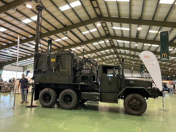 militaris1 militaris1